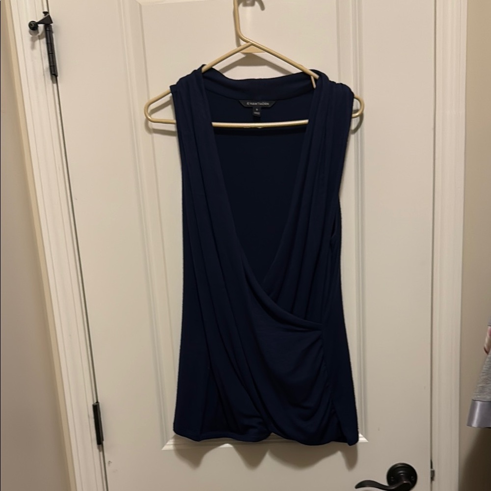 41 Hawthorn Black Sleeveless Wrap Tank Top